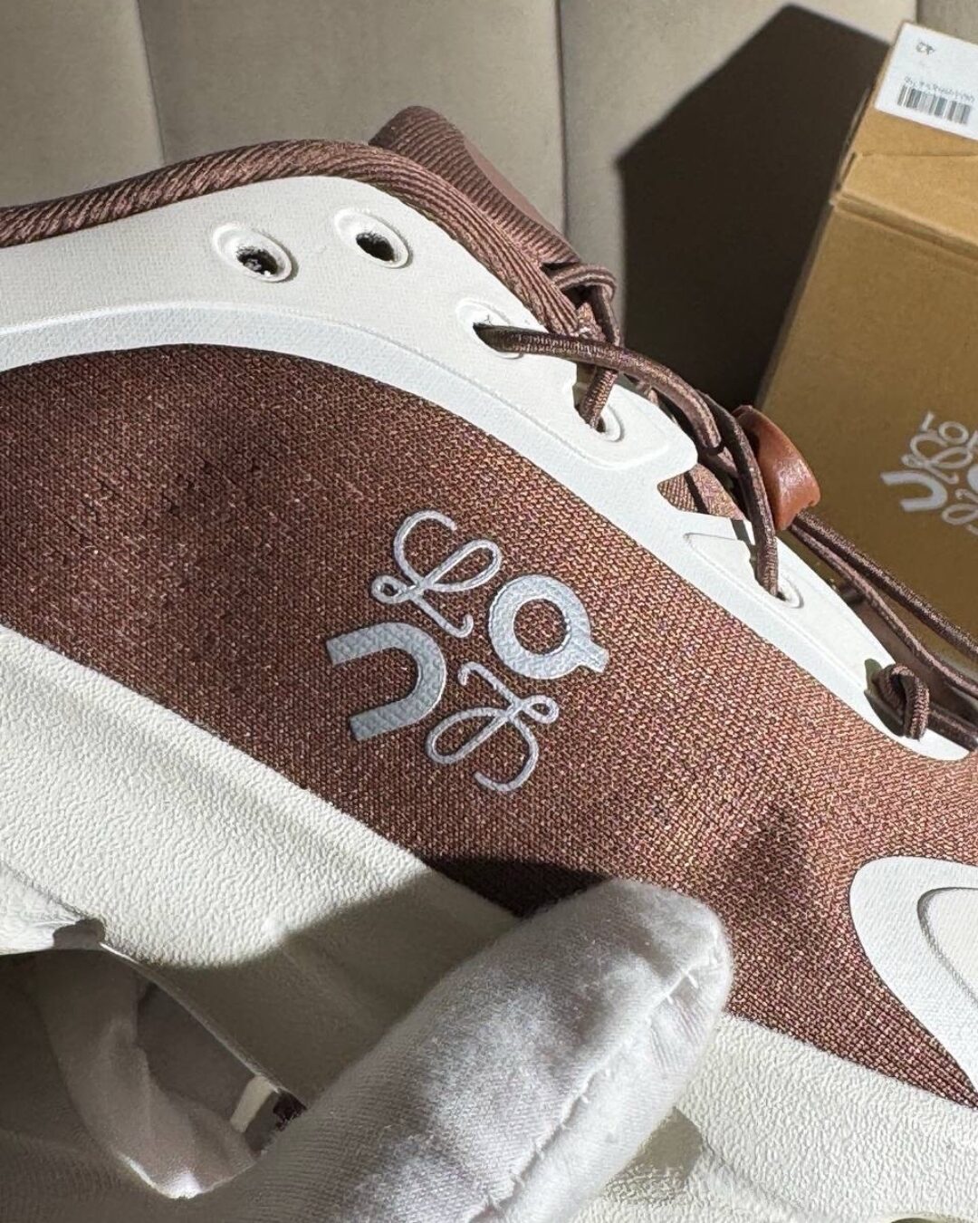 Кроссовки On x Loewe