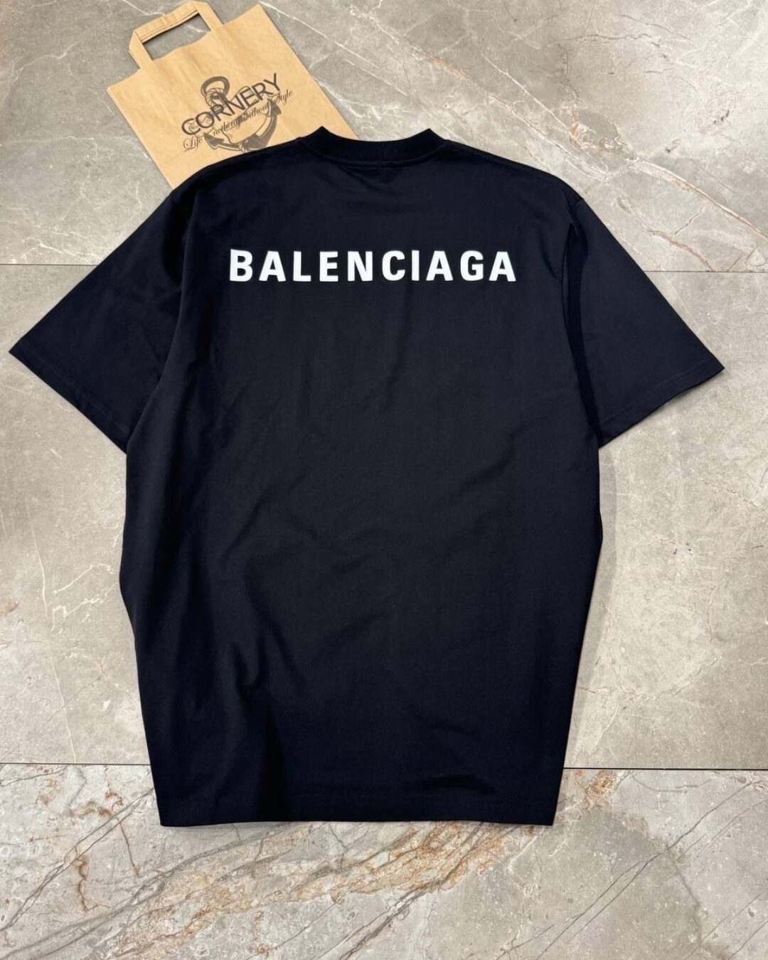 Футболка Balenciaga