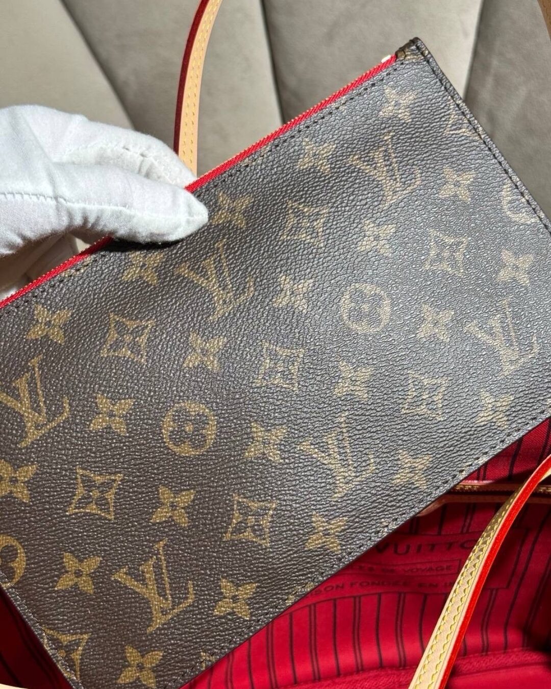 Louis Vuitton Neverfull — фото 7
