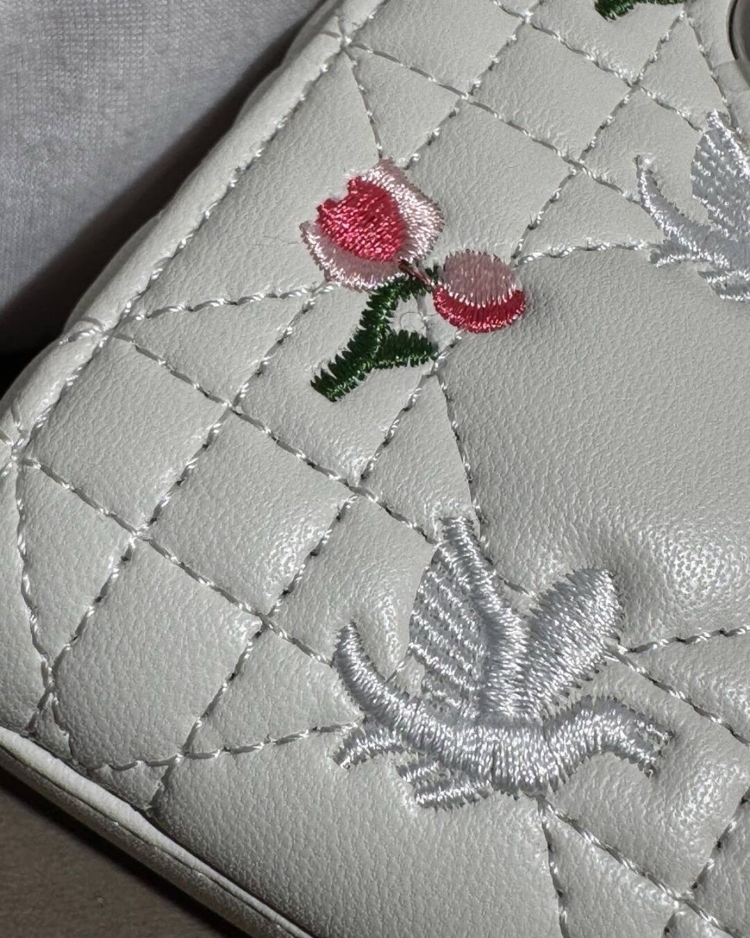Сумка Dior Lady D-Joy — фото 8