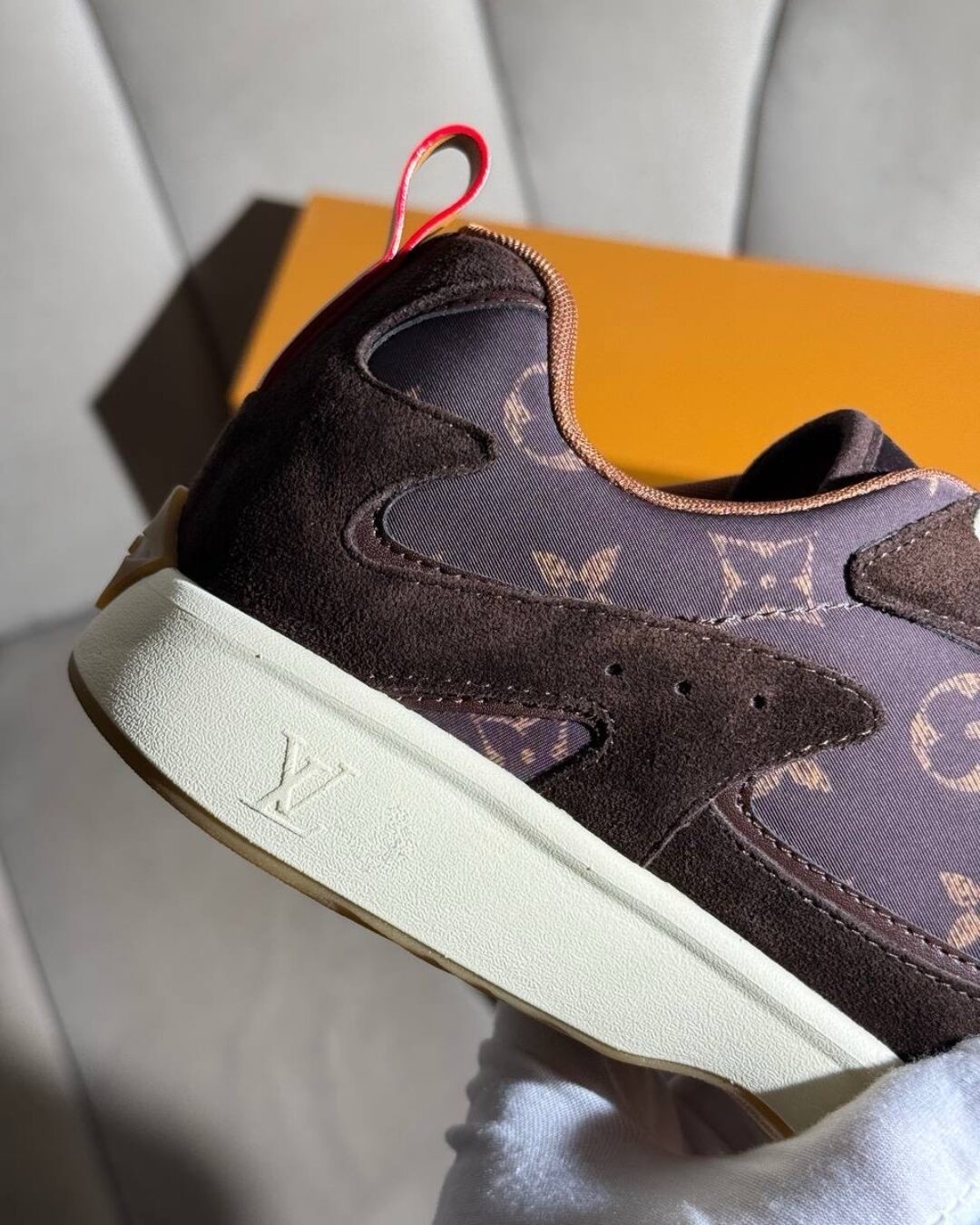 Кроссовки Louis Vuitton LV Drop 300 Sneaker