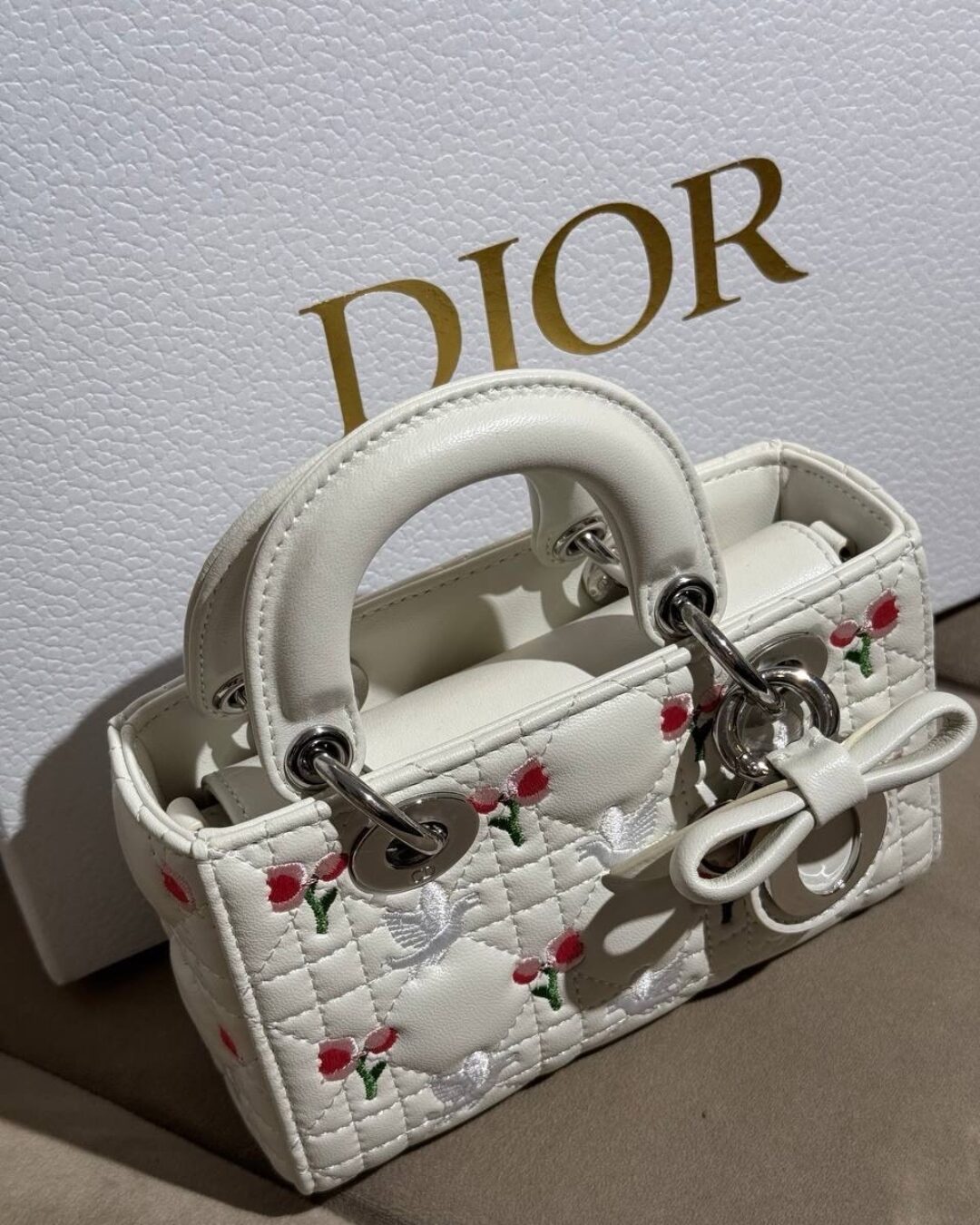 Сумка Dior Lady D-Joy — фото 6