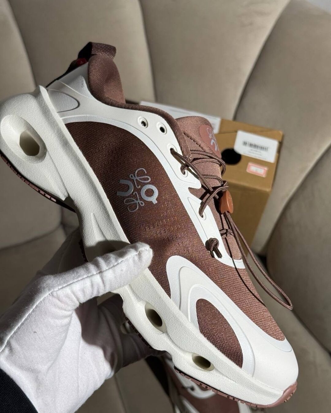 Кроссовки On x Loewe