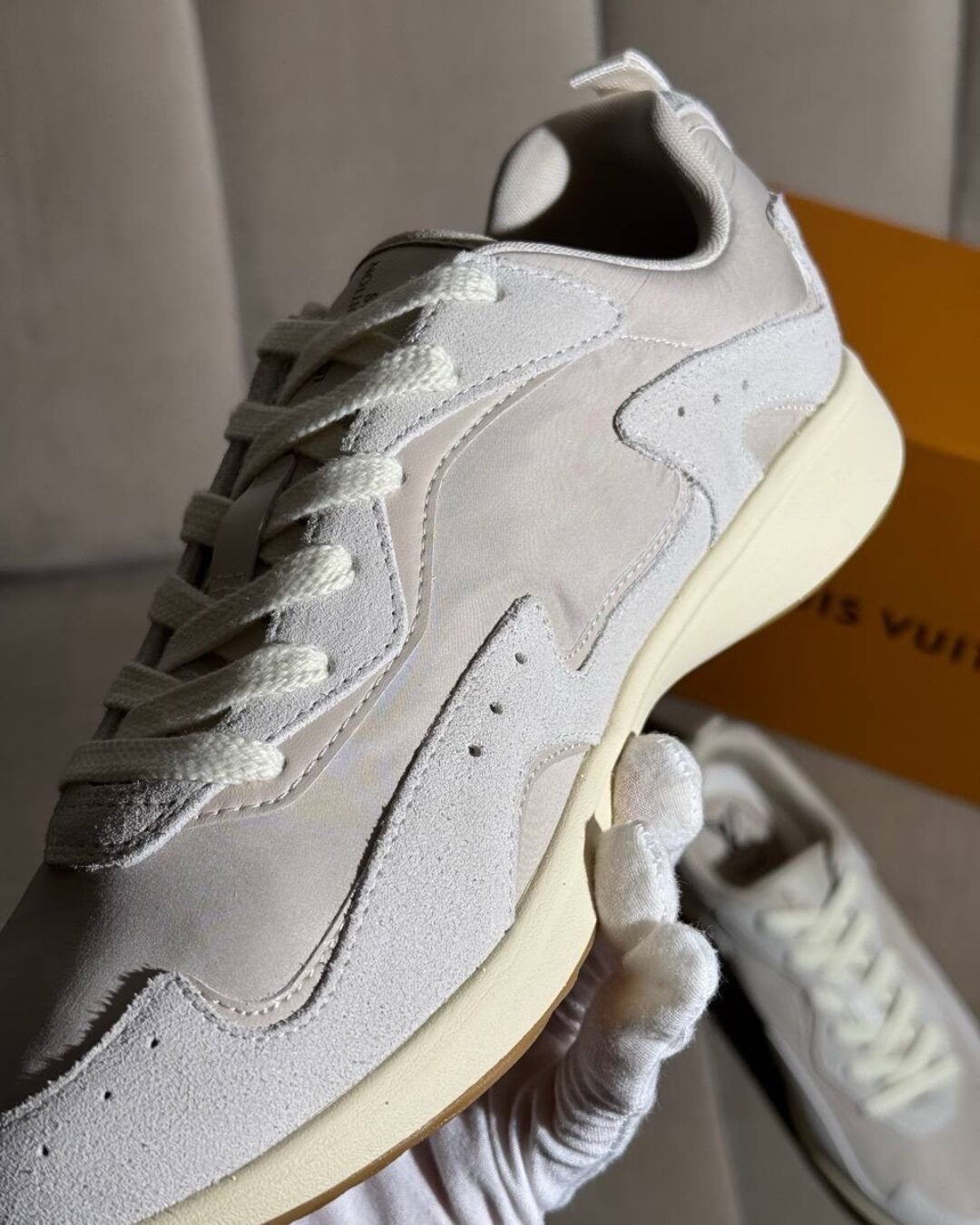 Кроссовки Louis Vuitton LV Drop 300 Sneaker