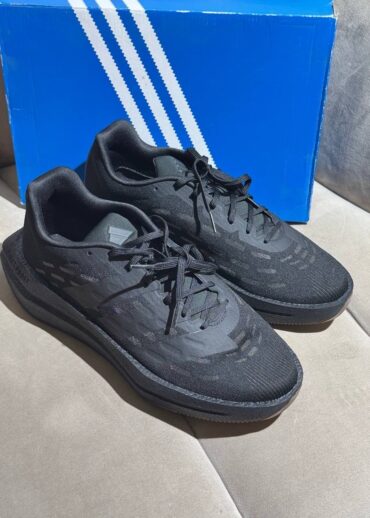 Кроссовки adidas Sneakers Flowboost JR5503