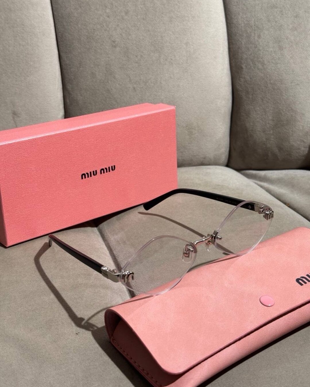 Очки Miu Miu