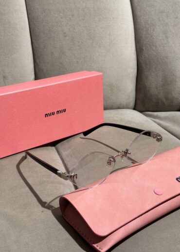 Очки Miu Miu