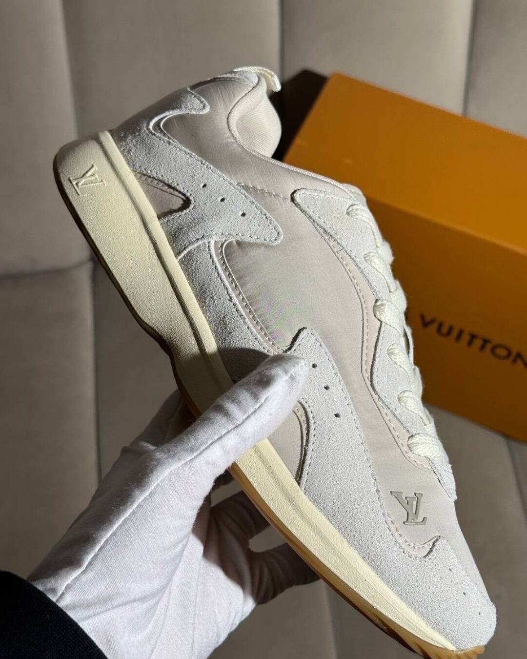 Кроссовки Louis Vuitton LV Drop 300 Sneaker