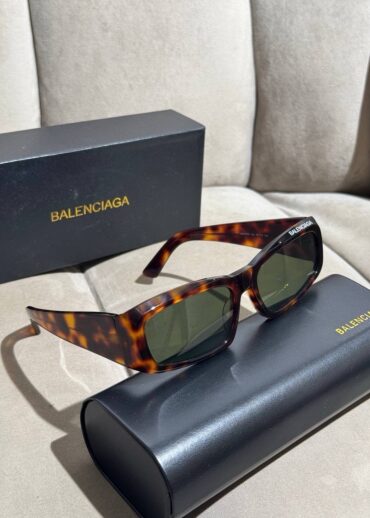 Очки Balenciaga