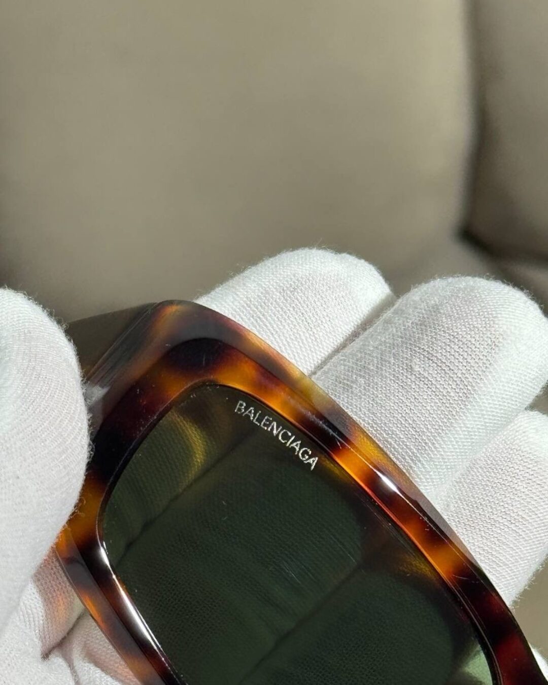Очки Balenciaga