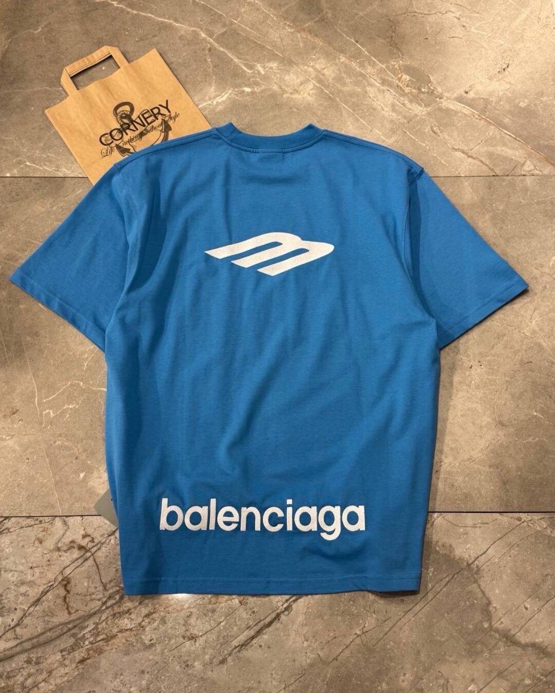 Футболка Balenciaga