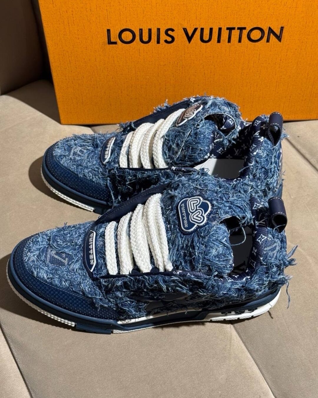 Кроссовки Louis Vuitton Sk8 Blue Fluffy