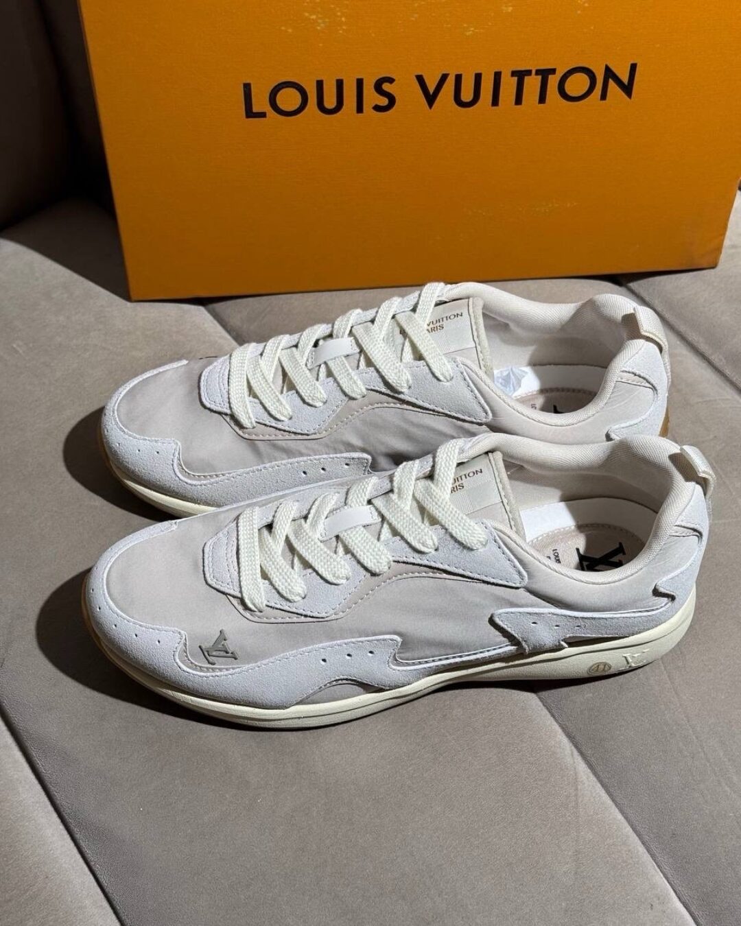 Кроссовки Louis Vuitton LV Drop 300 Sneaker