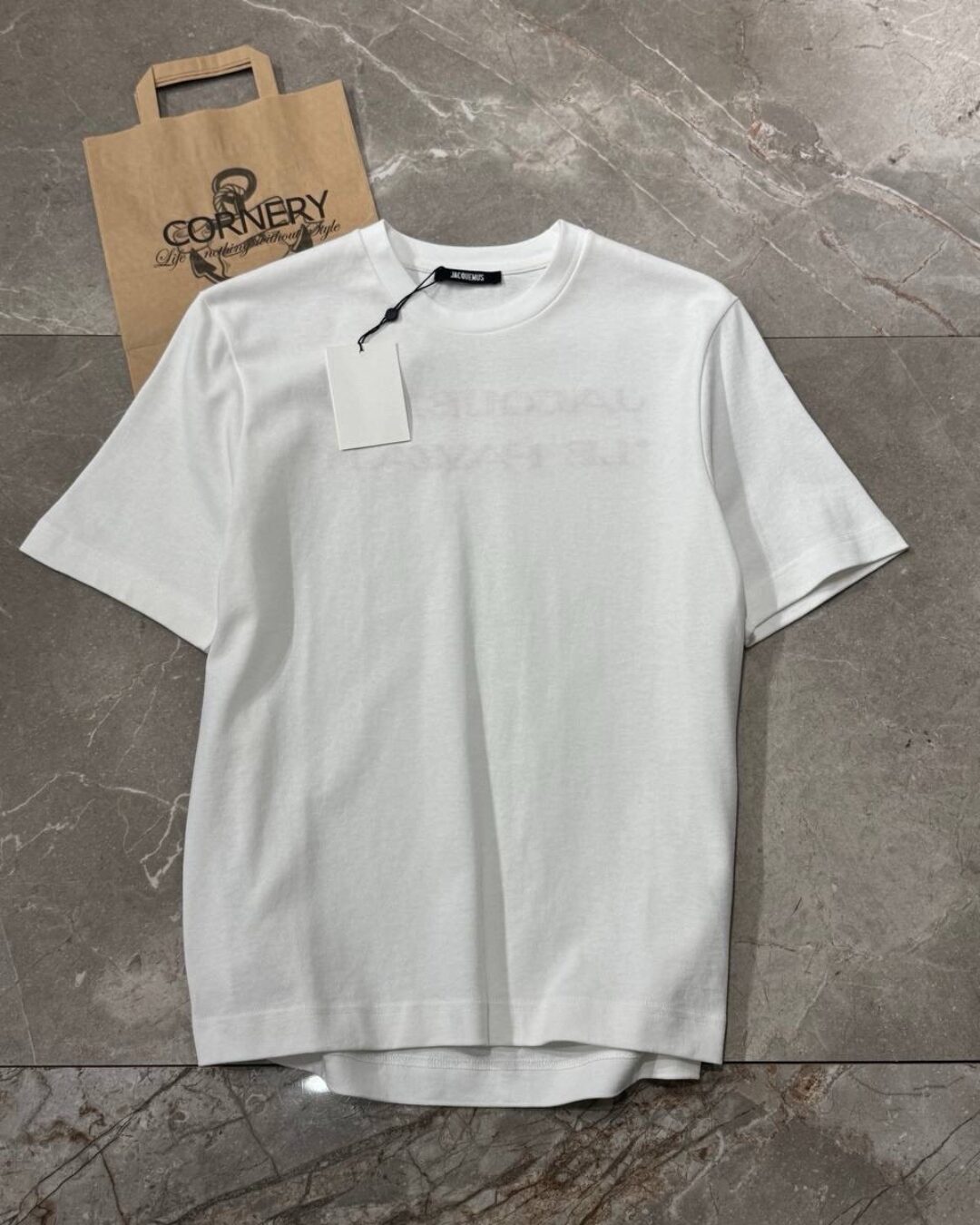Футболка Jacquemus