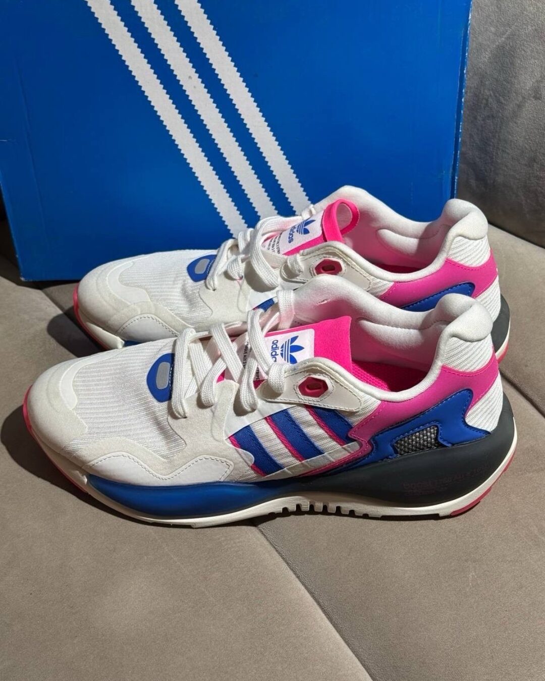 Кроссовки  adidas Originals ZX Alkyne