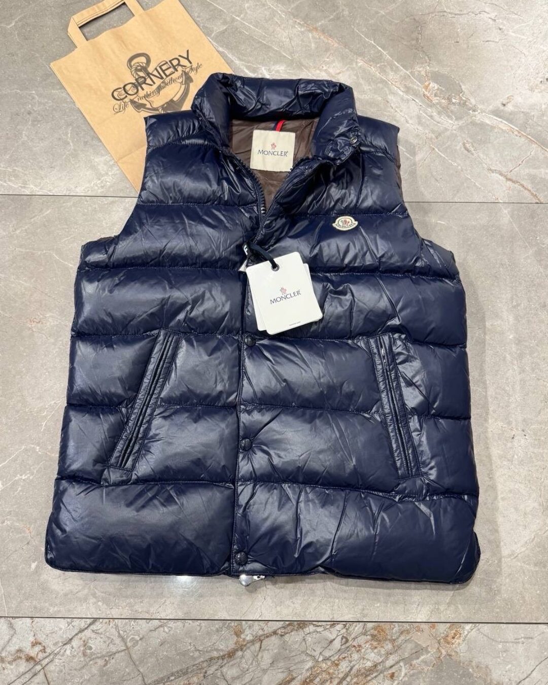 Жилет Moncler