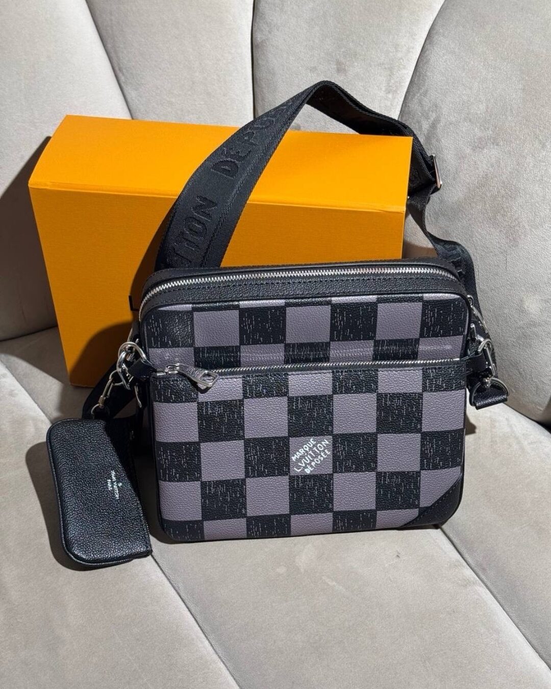 Сумка Louis Vuitton