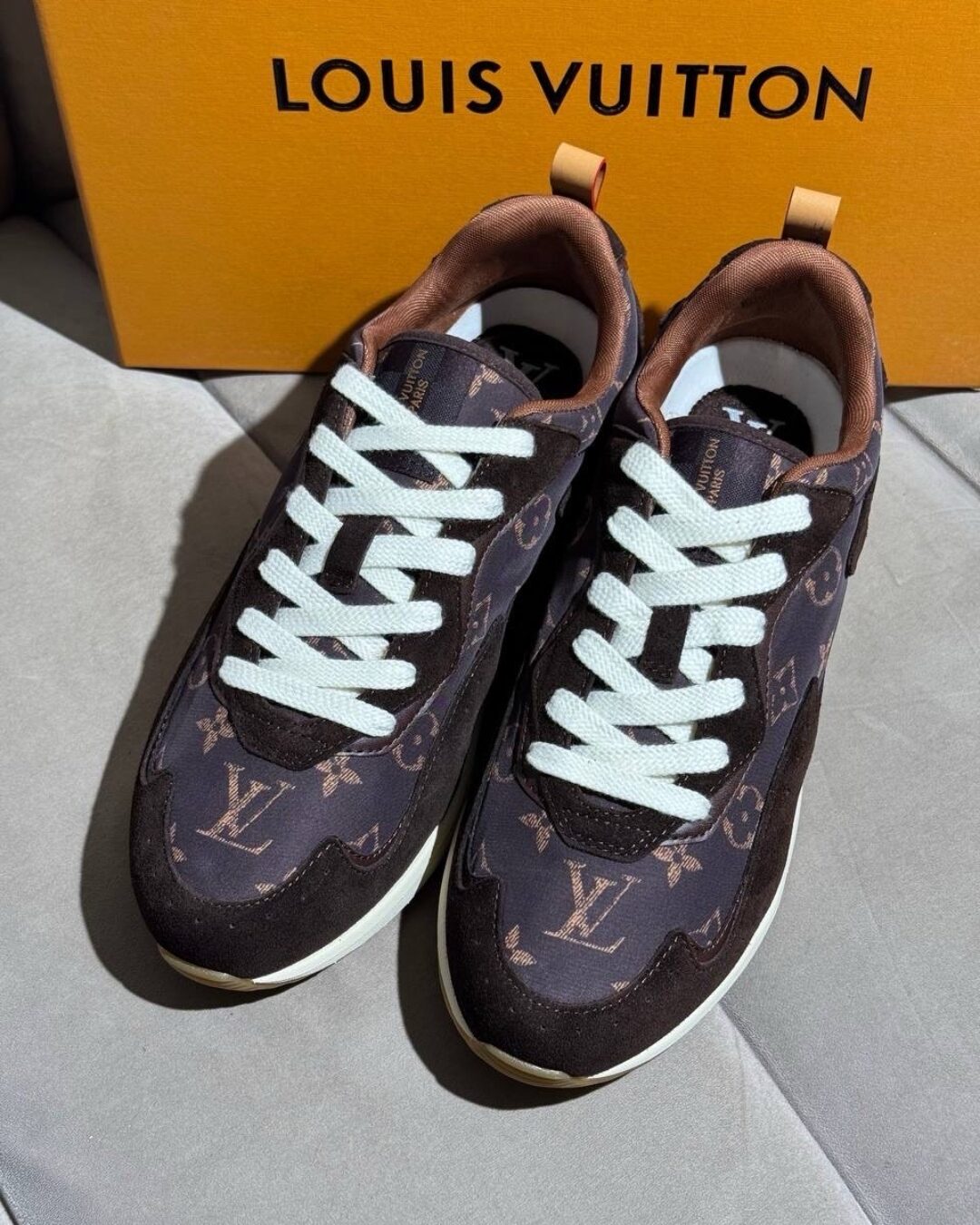 Кроссовки Louis Vuitton LV Drop 300 Sneaker