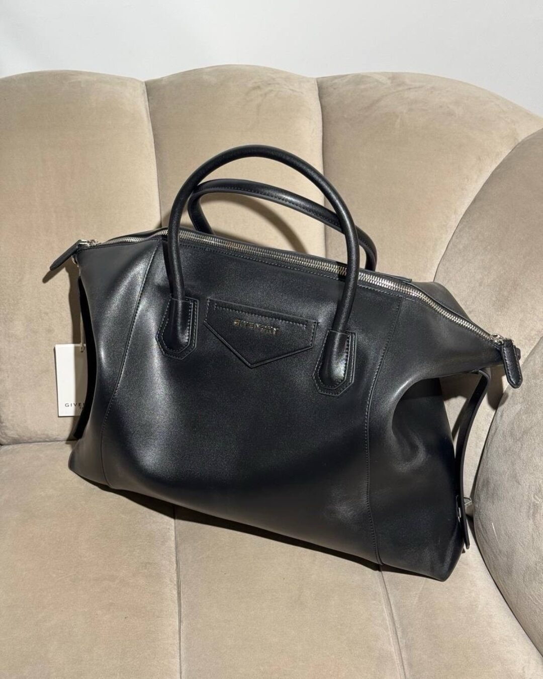 Сумка Givenchy
