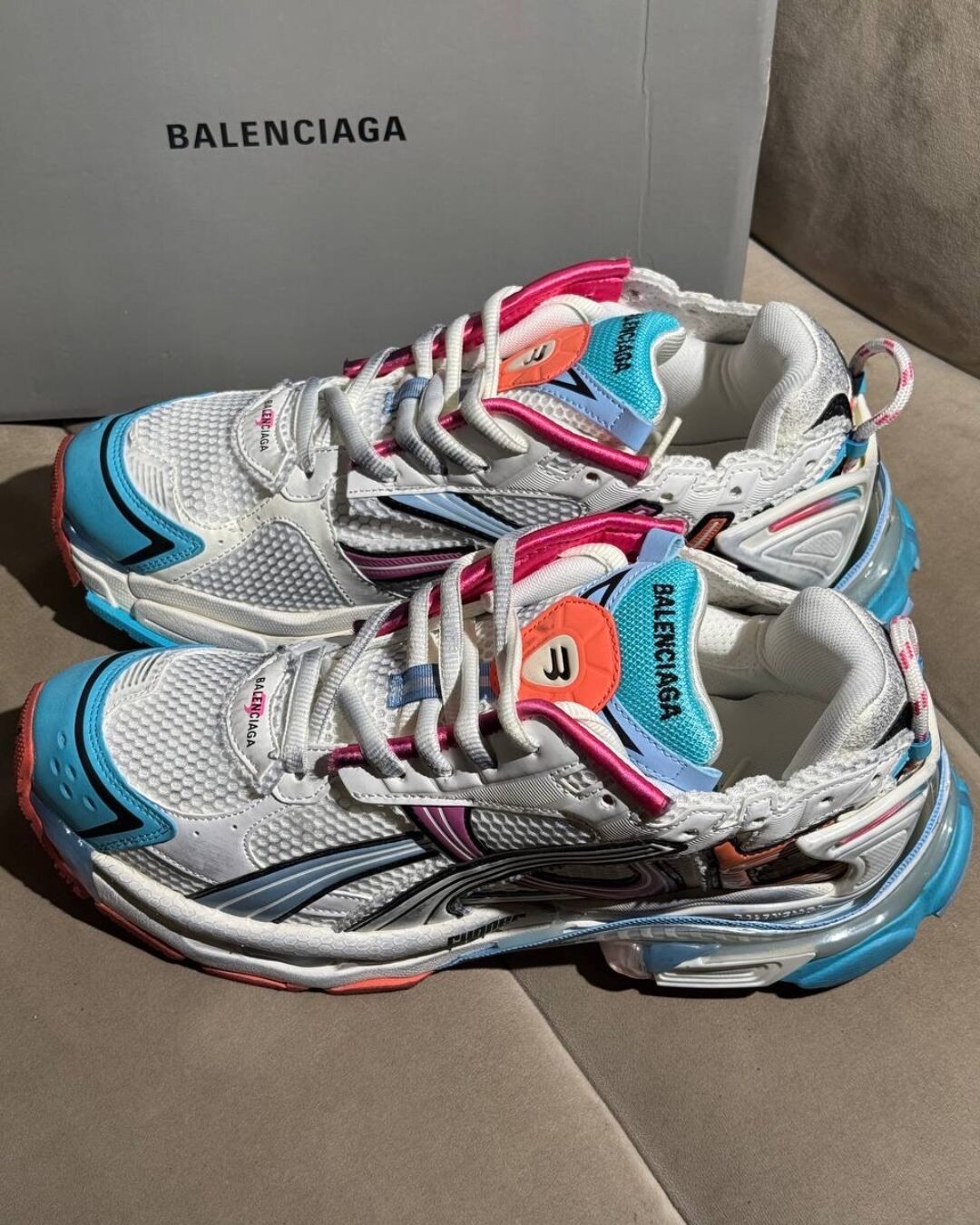 Кроссовки Balenciaga Runner — фото 4