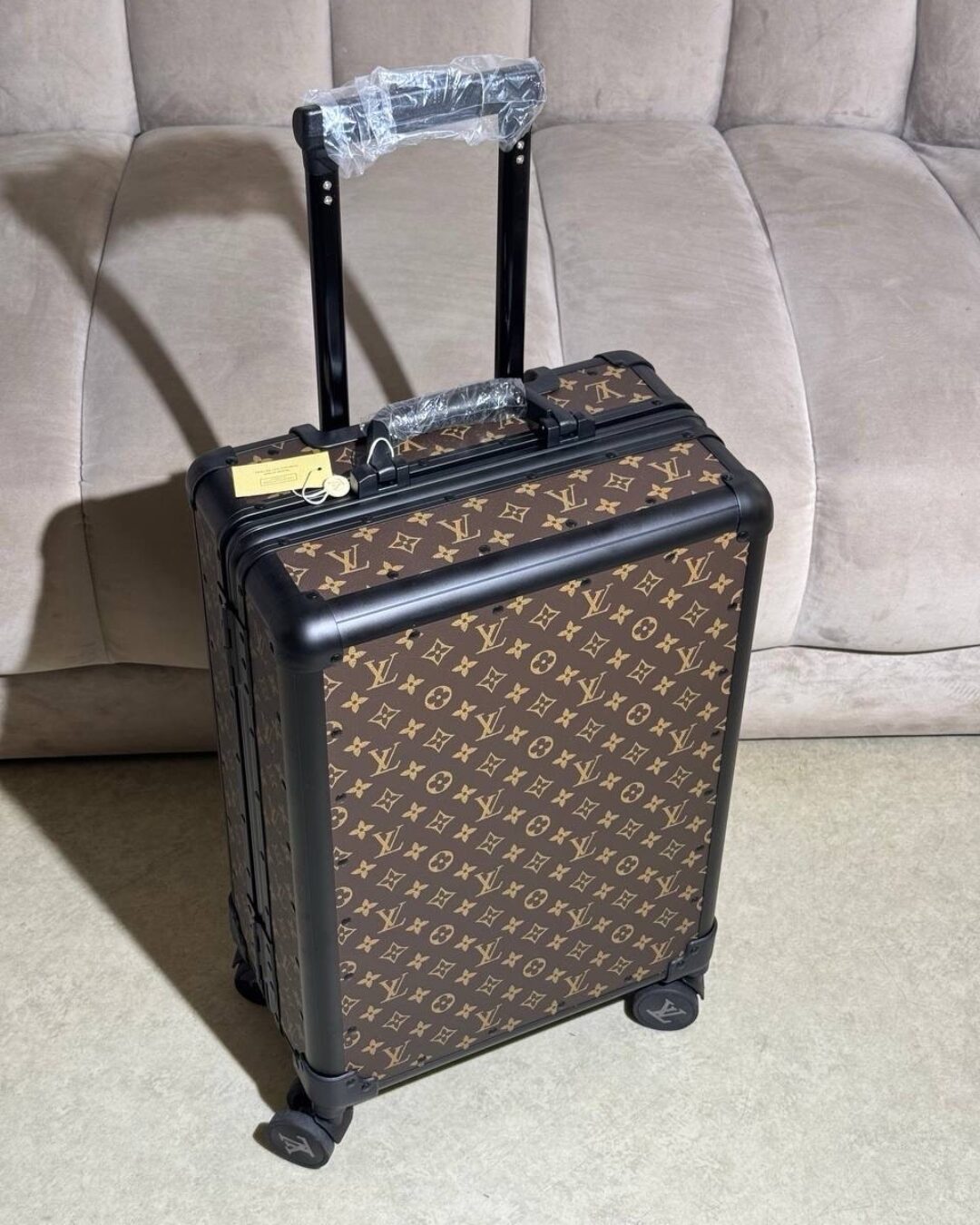 Чемодан Louis Vuitton